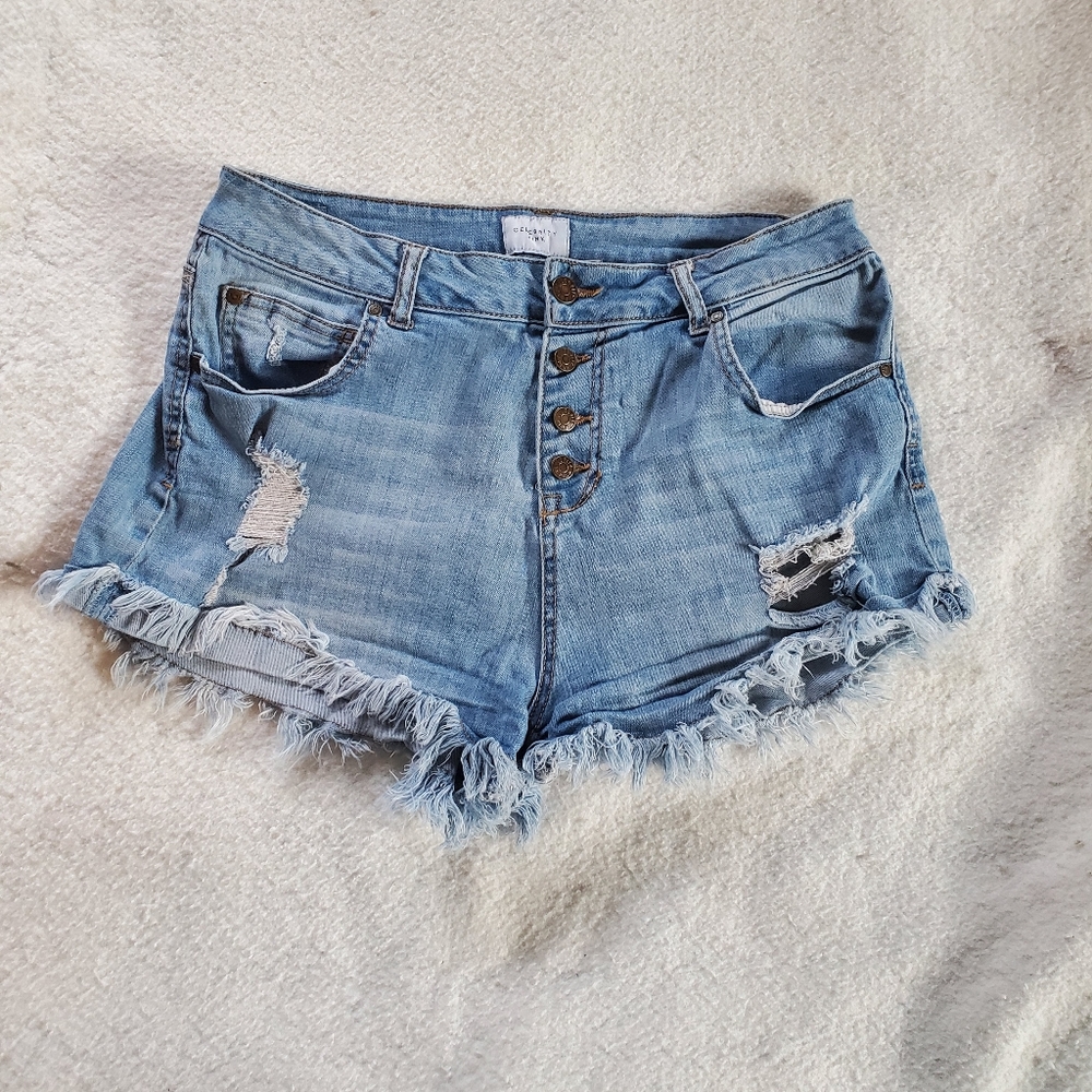 Celebrity Pink Distressed Denim Shorts, Sz 11/30